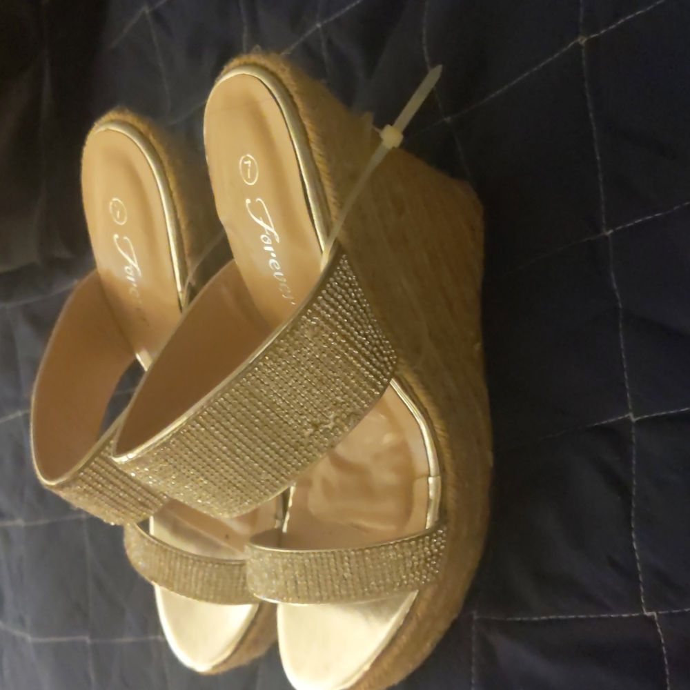 Wedges - Picture 2 of 4